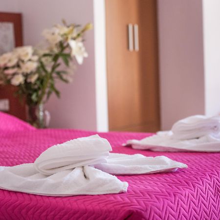 Mariamare Apts Сталида Экстерьер фото