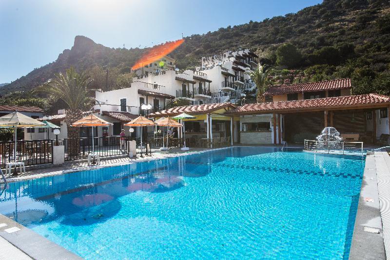 Mariamare Apts Сталида Экстерьер фото