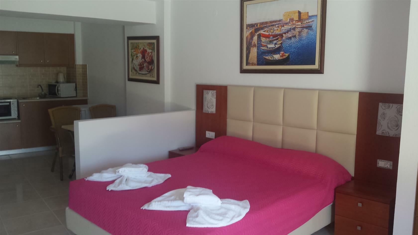 Mariamare Apts Сталида Экстерьер фото